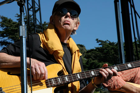 full/Hot_Tuna_(Jack_Casady)=IMG_5029-jrl.jpg